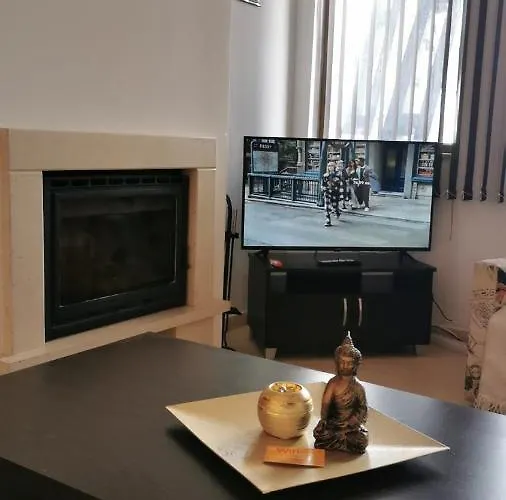 Sam In Grand Monastery アパート *