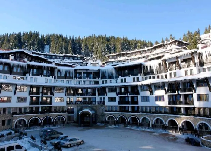 Sam In Grand Monastery *