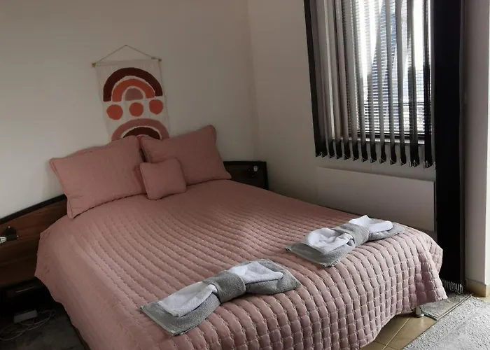 Sam In Grand Monastery パンポロボ